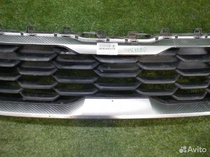 Решетка радиатора Kia Seltos