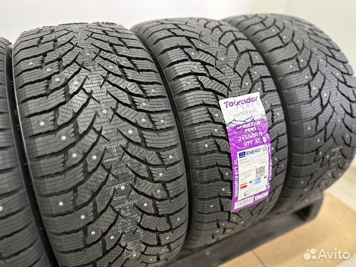Tourador Ice Star TSW1 245/40 R18 97S