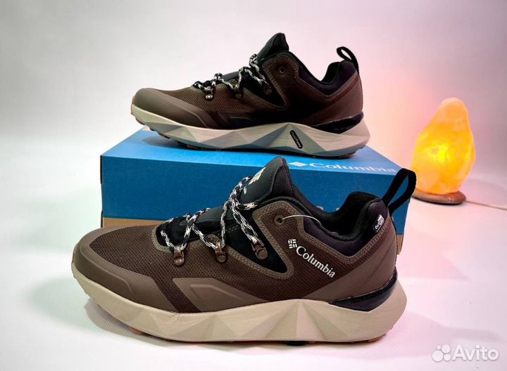 Кроссовки Columbia легкие