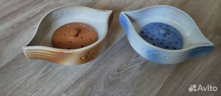 Вазы, тарелки. Графин