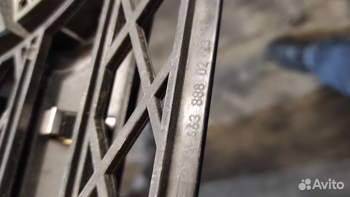 Решетка радиатора