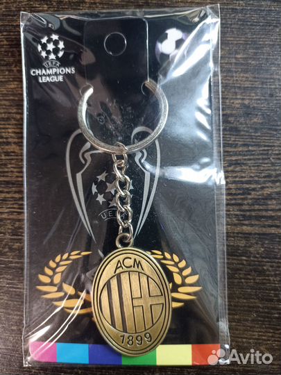 Брелок для ключей металлические футбольных клубов