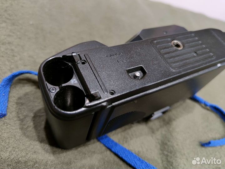 Canon T50