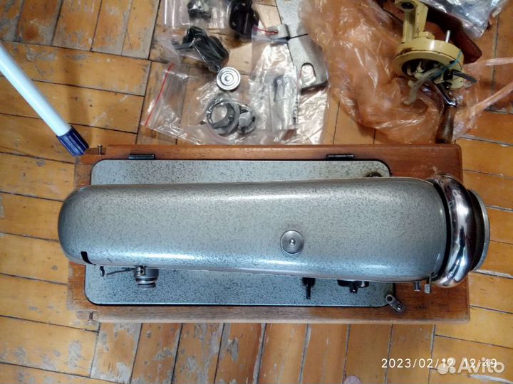 Швейная машина pannonia