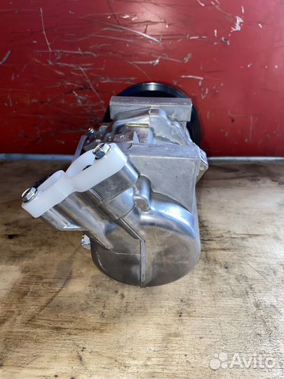 Компрессор кондиционера Renault Logan II K4M