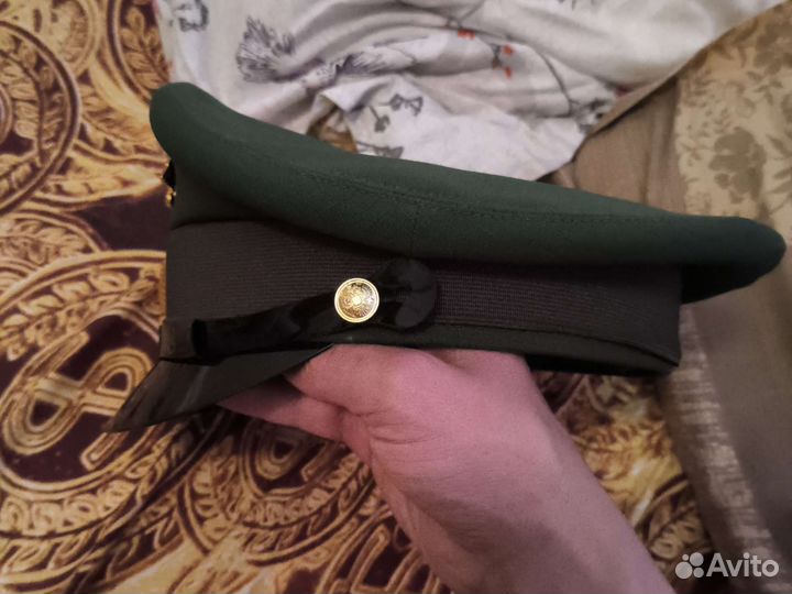 Фуражка офисная с гербом