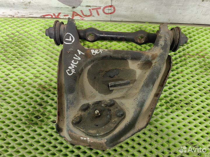 Рычаги передние верхние GMC Vandura 91г