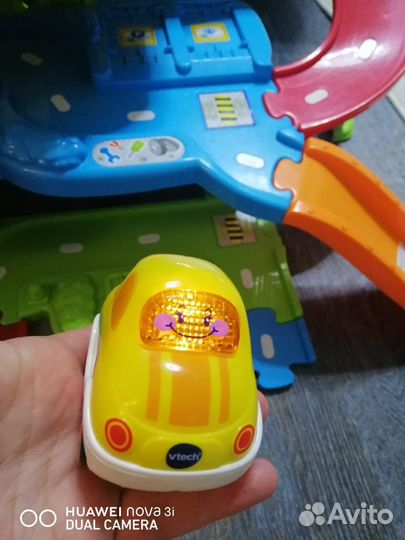 Трек гараж VTech