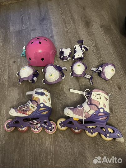 Детские ролики и защита для девочки