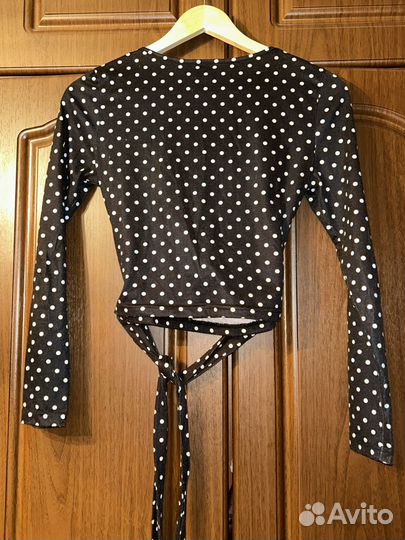 Топ с рукавами