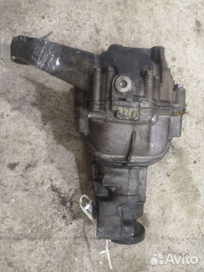 Редуктор передний Mercedes M-Class W163.113 612.96