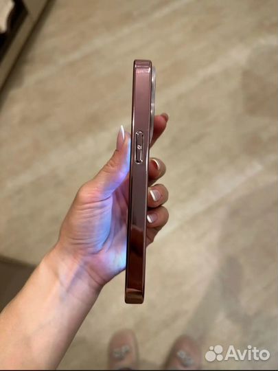 Чехол на iPhone 14 pro