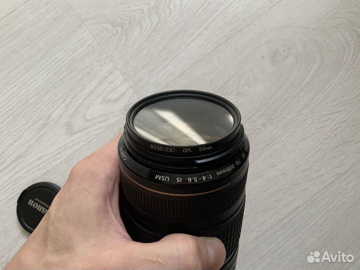 Зеркальный фотоаппарат canon 550d