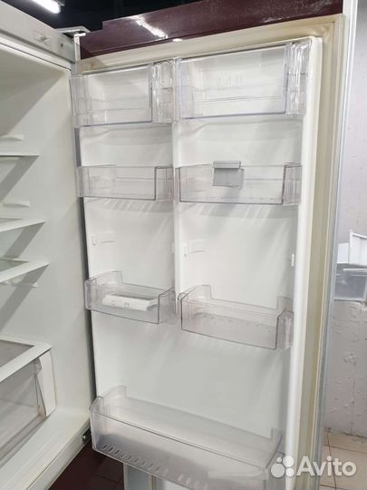 Холодильник Lg Nofrost красное стекло, бу