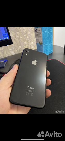 iPhone Xr, 64 ГБ