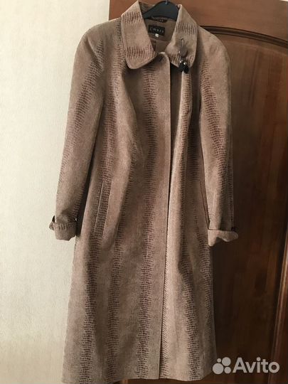 Плащ женский