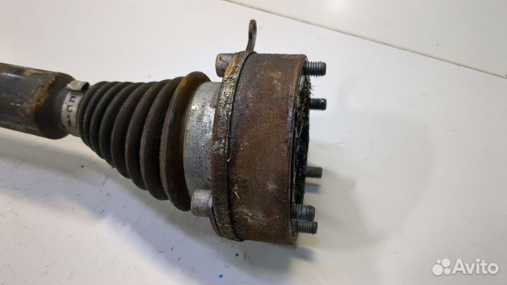 Полуось правая передняя Skoda Rapid