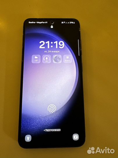 Samsung Galaxy S23, 8/256 ГБ