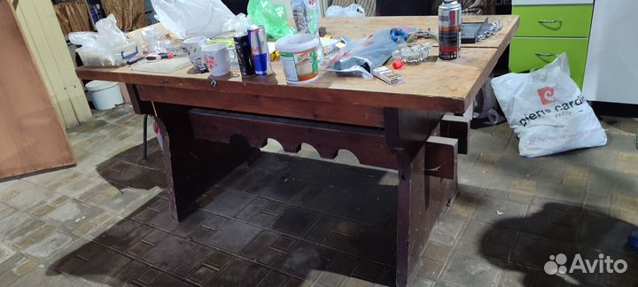 Деревянные столы