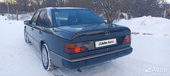 Mercedes-Benz W124 2.0 МТ, 1989, 400 000 км