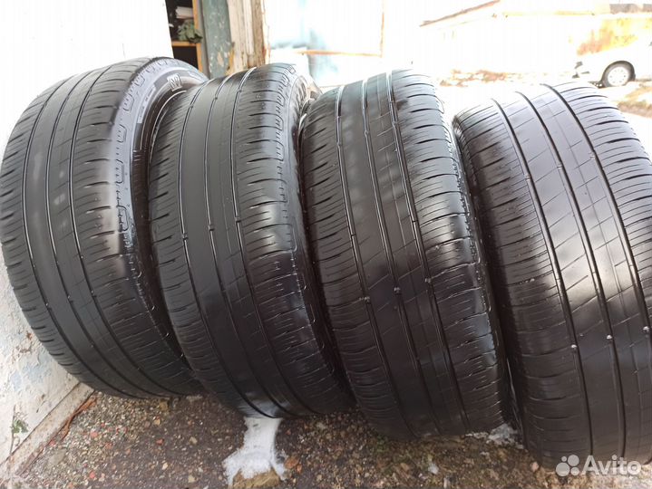 Goodyear EfficientGrip Performance 205/55 R16 94V