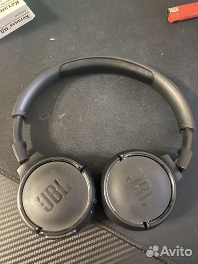 Беспроводные наушники jbl 570bt