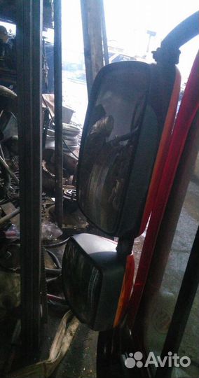 Зеркало левое в сборе стойка DAF XF105