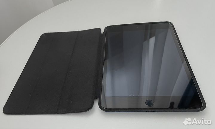 iPad mini 4 128gb (Wi-Fi + Cellular)