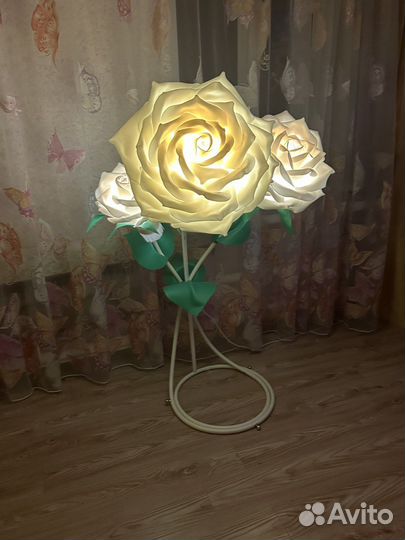 Розы светильник