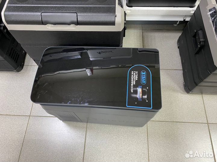 Компрессорный автохолодильник Libhof Q36 (37 л)