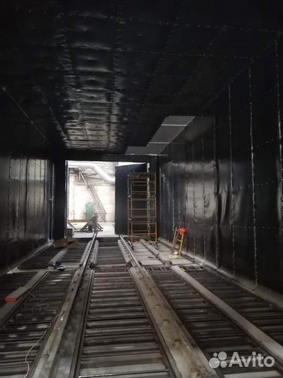 Обитаемая камера дробеструйной очистки