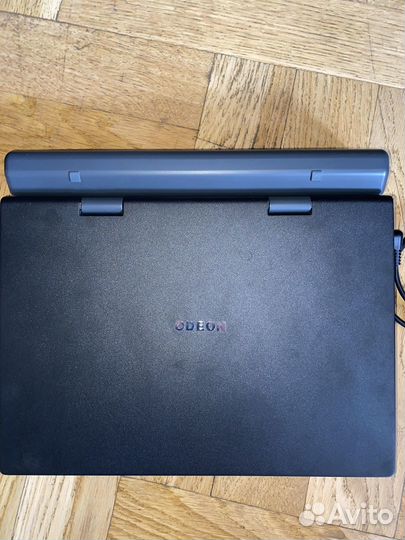 Портативный видеопроигрыватель Odeon