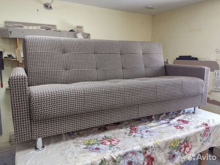 Диван книжка