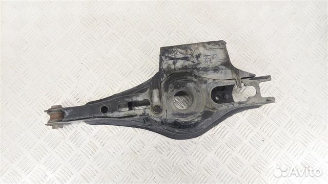 Рычаг задний правый Toyota RAV4 XA50