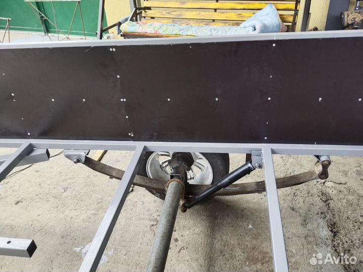 Прицеп легковой