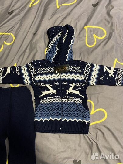 Вязаный костюм детский