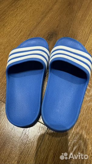 Шлепки adidas 29