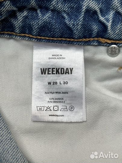 Джинсы Weekday