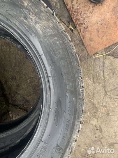 Michelin X-Ice North 4 215/60 R17