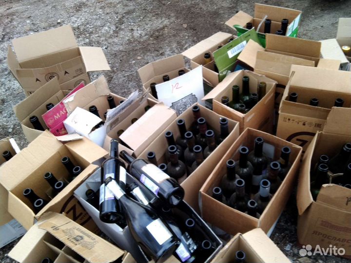 Бутылки из под вина и другие