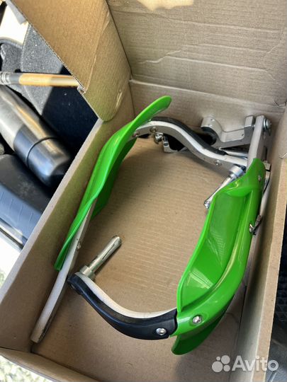 Защита рук на руль мотоцикла