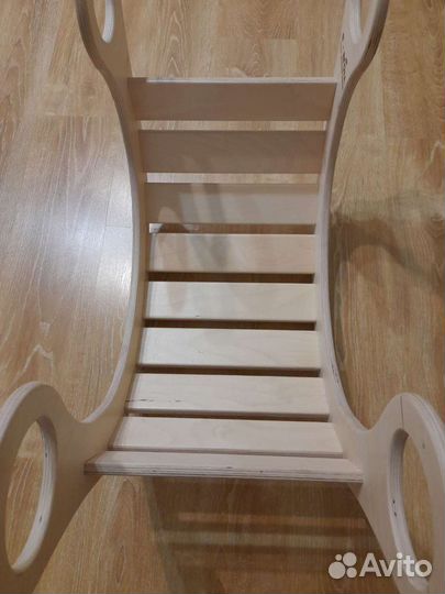 Детская качалка радуга