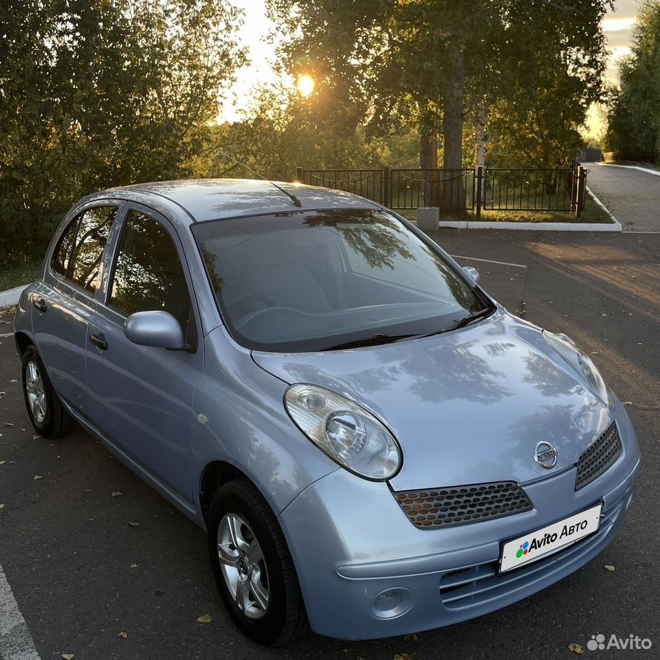 Нашли авто Nissan March