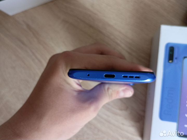 Xiaomi Redmi 9T, 4/64 ГБ