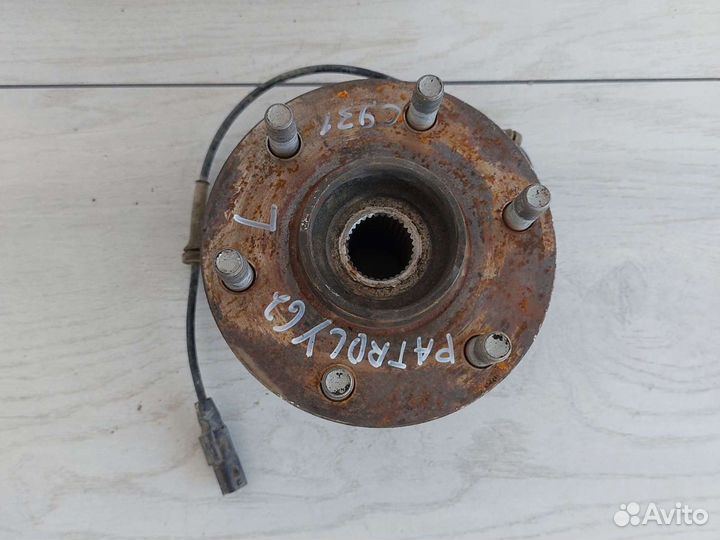 Nissan patrol y62 Ступица передняя левая