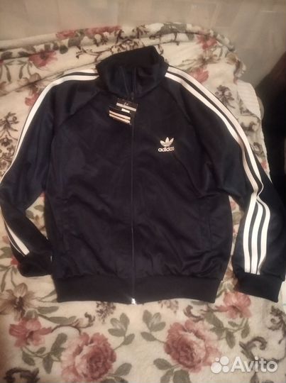 Куртка спортивная на мальчика