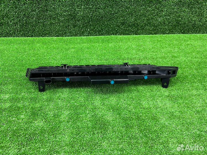 Указатель поворота правый Audi Q7 4L replica