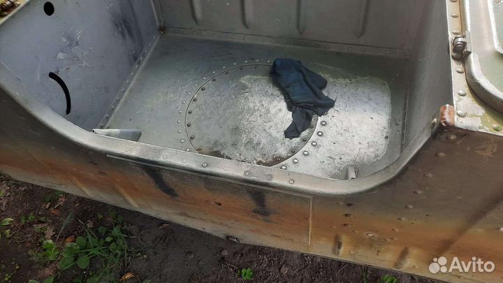 Продам лодку прогресс 2м