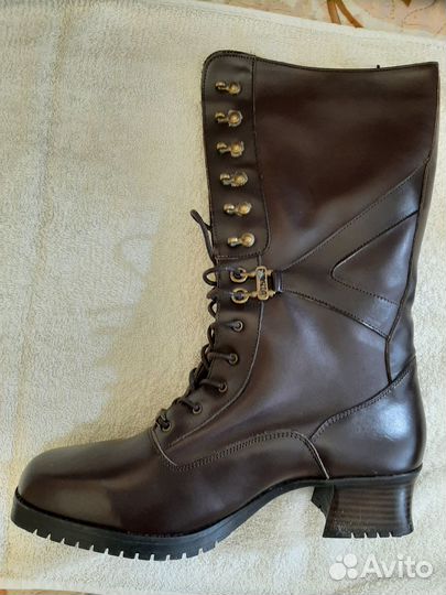 Продаю сапоги