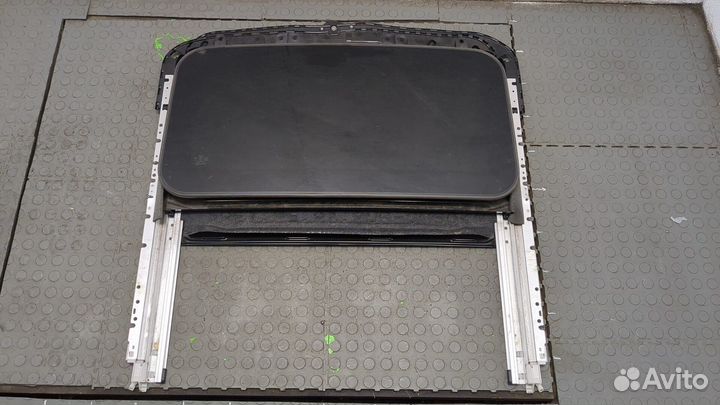 Люк Mitsubishi Outlander, 2017